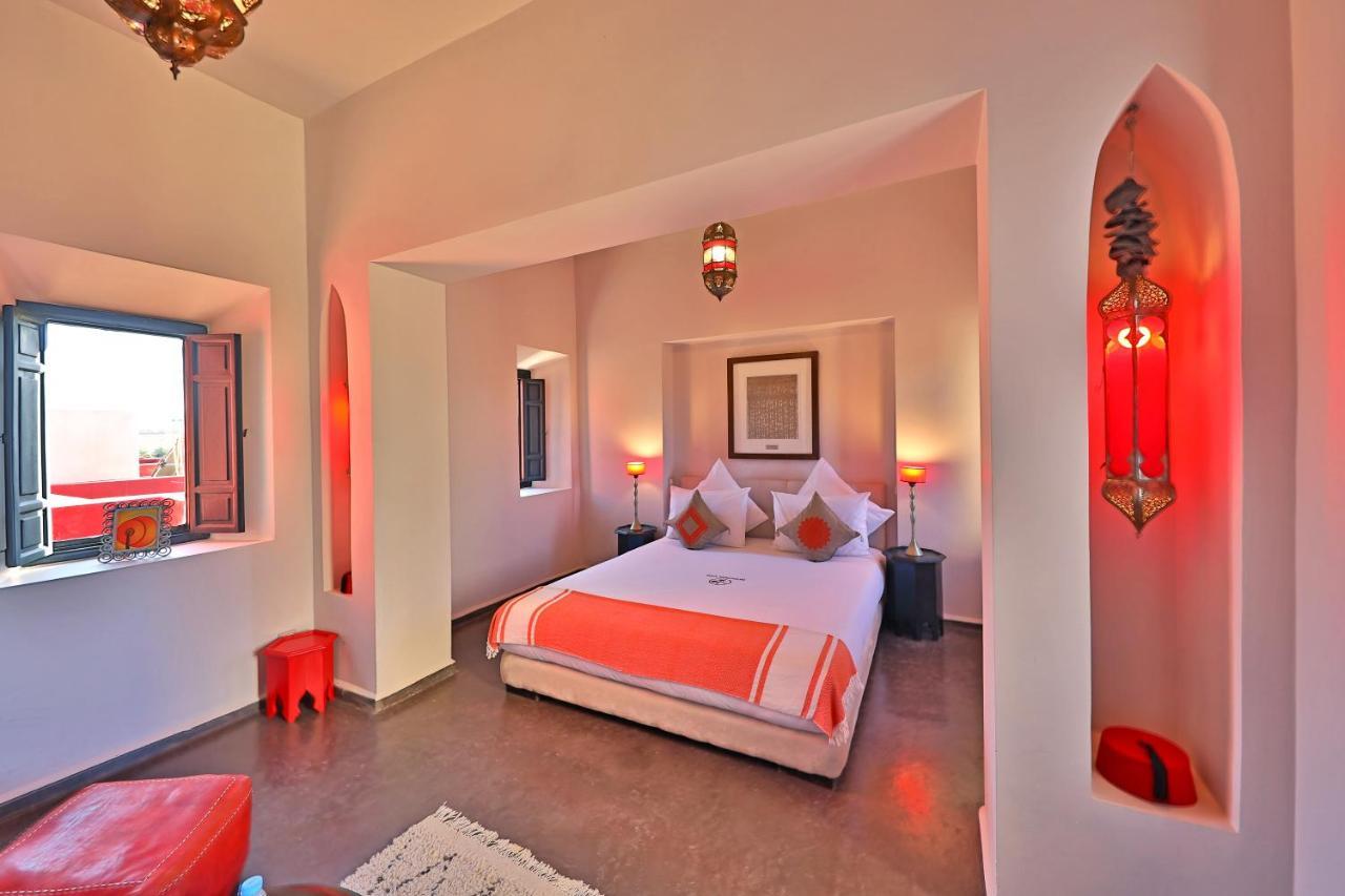 Dar Noujoum Hotel Ait Bou Zguia Buitenkant foto
